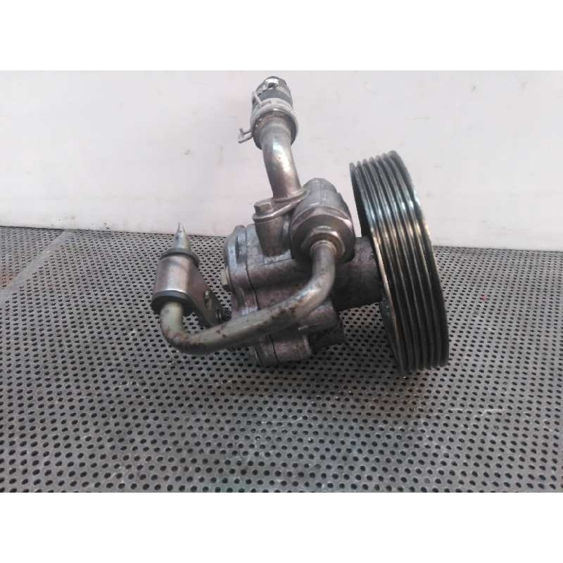 Recambio de bomba direccion para ford fiesta (cbk) 1.4 tdci cat referencia OEM IAM 8