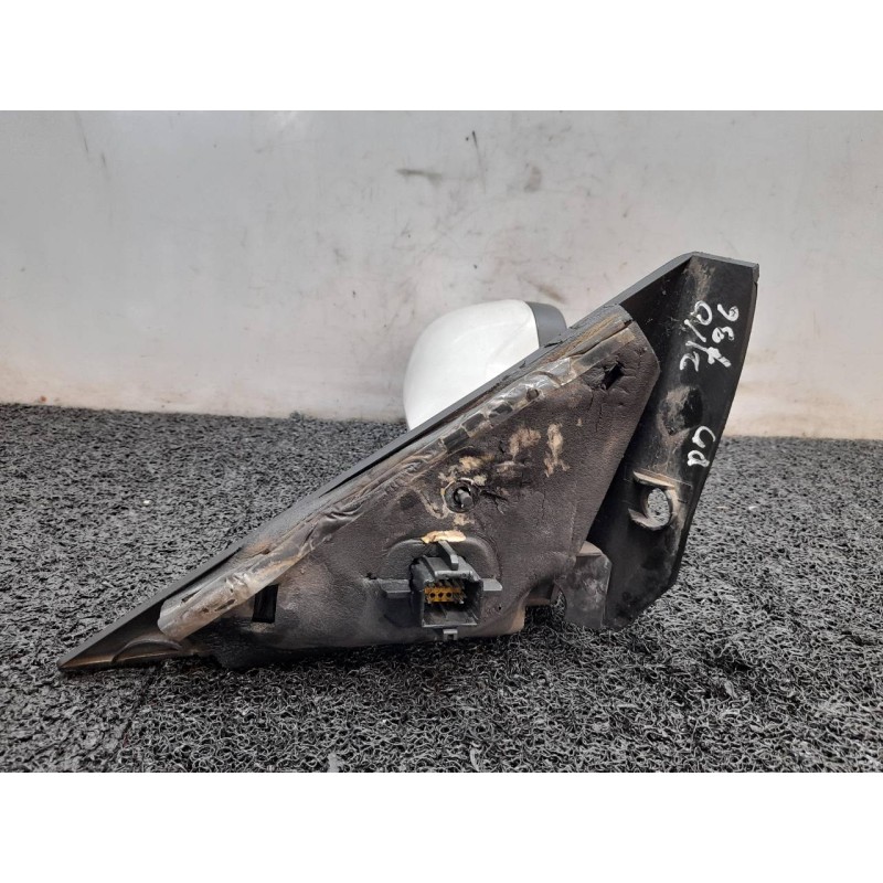 Recambio de retrovisor derecho para renault scenic ii confort authentique referencia OEM IAM - Blanco 3