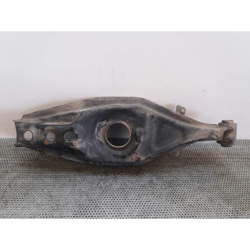 Recambio de brazo suspension inferior trasero derecho para mercedes-benz clase c (w203) berlina 2.2 cdi cat referencia OEM IAM - Gris