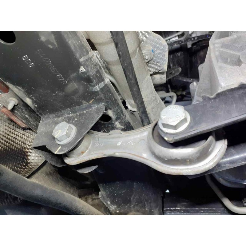 Recambio de soporte motor trasero para dacia dokker essential referencia OEM IAM 2