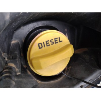 TAPON COMBUSTIBLE 