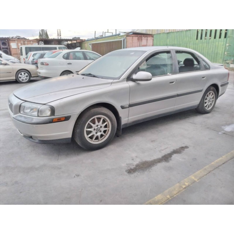 volvo s80 berlina del año 2000