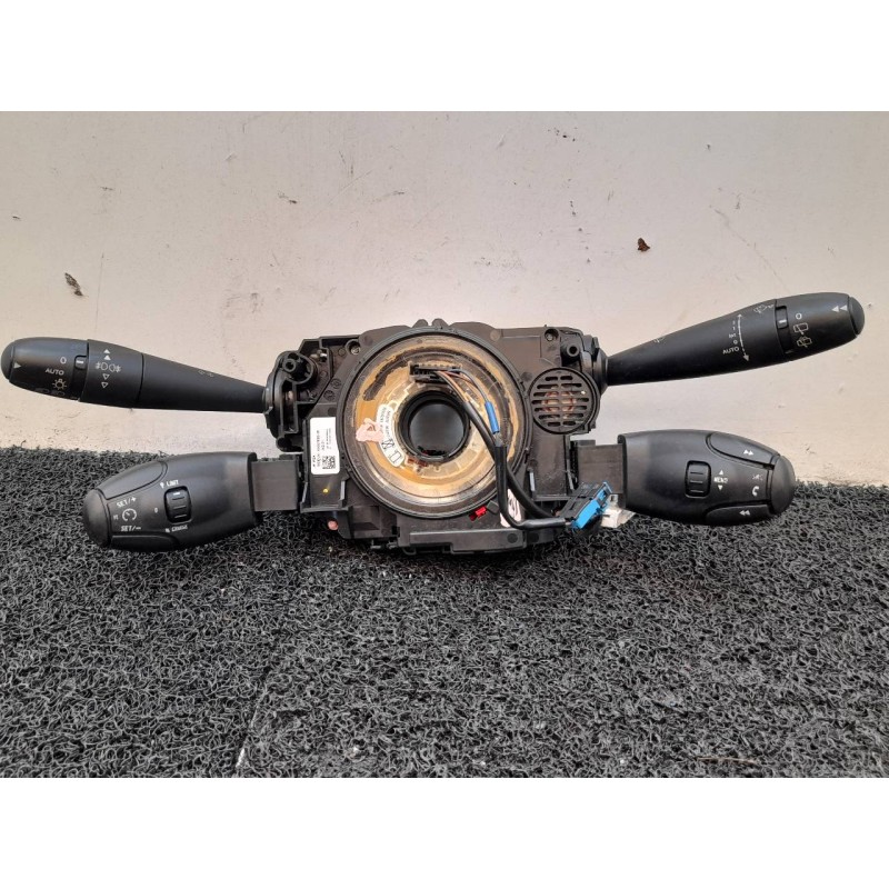 Recambio de mando luces para peugeot 3008 sport pack referencia OEM IAM 966667319XT COM2008 