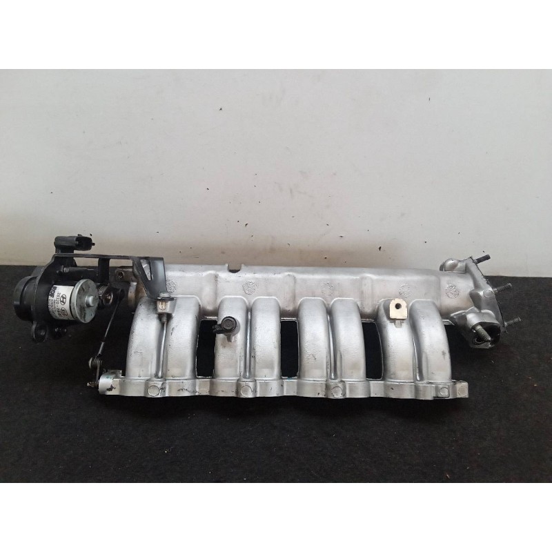Recambio de colector admision para kia rio 1.5 crdi ex1 referencia OEM IAM 283102H400 283202A400 