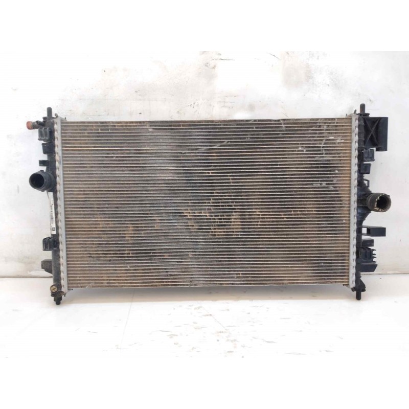 Recambio de radiador agua para opel insignia berlina excellence referencia OEM IAM 13241725  