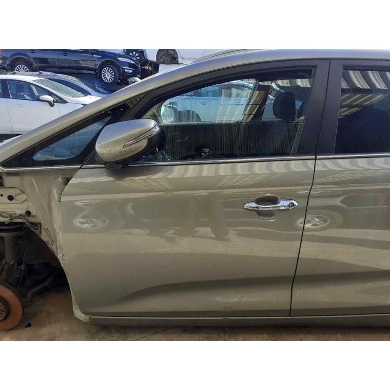Recambio de puerta delantera izquierda para kia carens ( ) concept referencia OEM IAM   