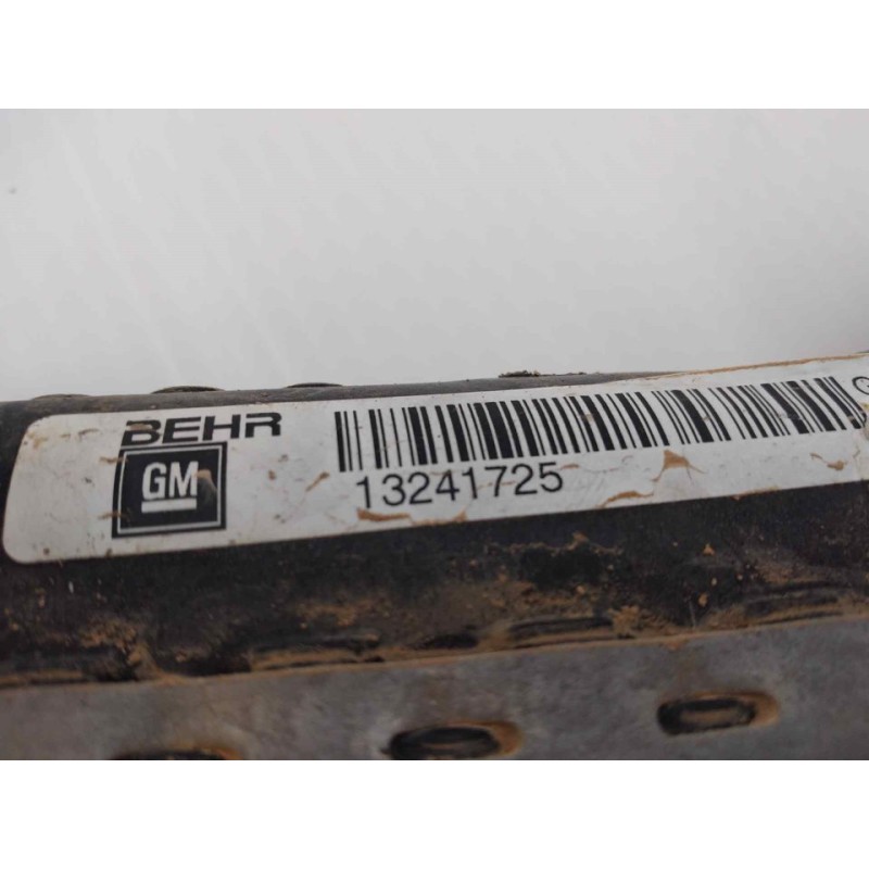 Recambio de radiador agua para opel insignia berlina excellence referencia OEM IAM 13241725 - Blanco 2