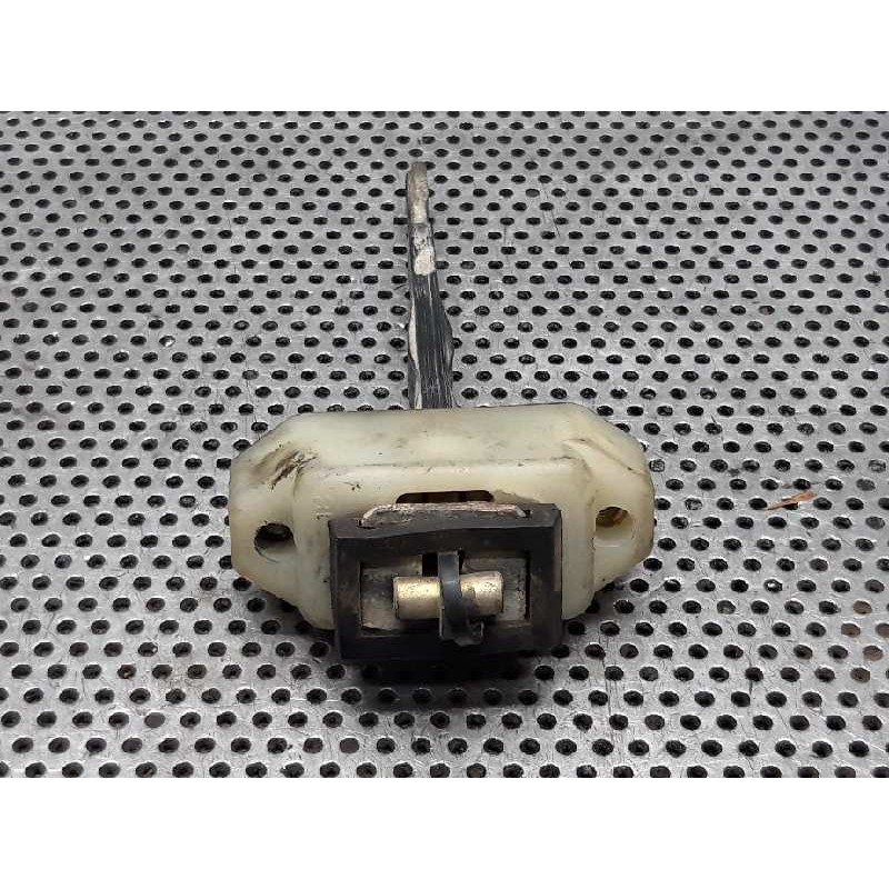 Recambio de retenedor puerta delantera izquierda para suzuki grand vitara 5 puertas sq (ft) 2.0 td dlx referencia OEM IAM   