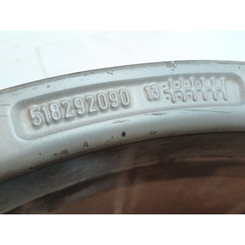 Recambio de llanta para fiat 500 (312_) 1.3 d multijet (312axb1a) referencia OEM IAM 518292090 - Blanco 6