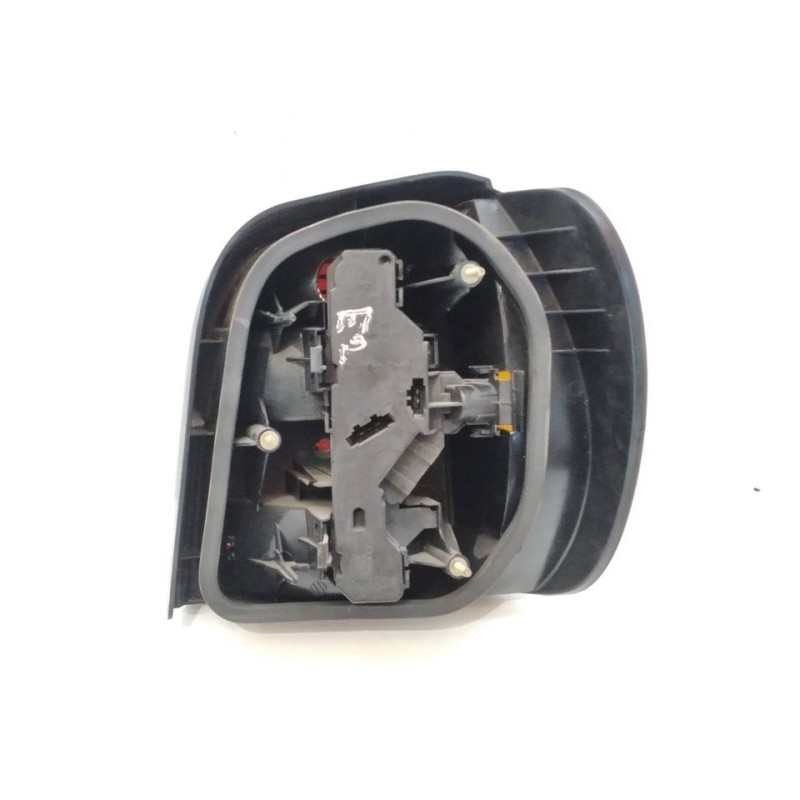 Recambio de piloto trasero izquierdo para volkswagen polo berlina (6n1) 1.4 referencia OEM IAM - Rojo 2