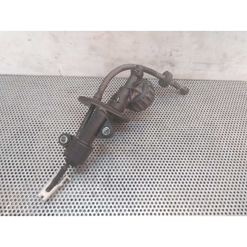 Recambio de bomba embrague para opel corsa d 1.4 16v referencia OEM IAM 55190993 - Azul 2