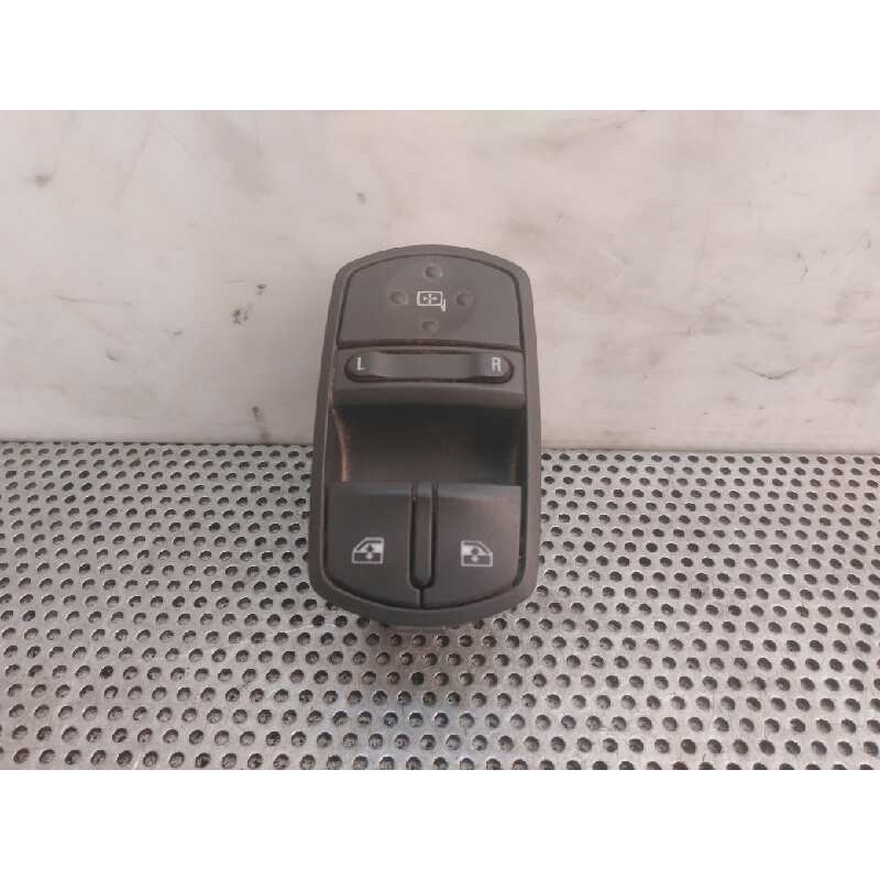 Recambio de mando elevalunas delantero izquierdo para opel corsa d 1.4 16v referencia OEM IAM   