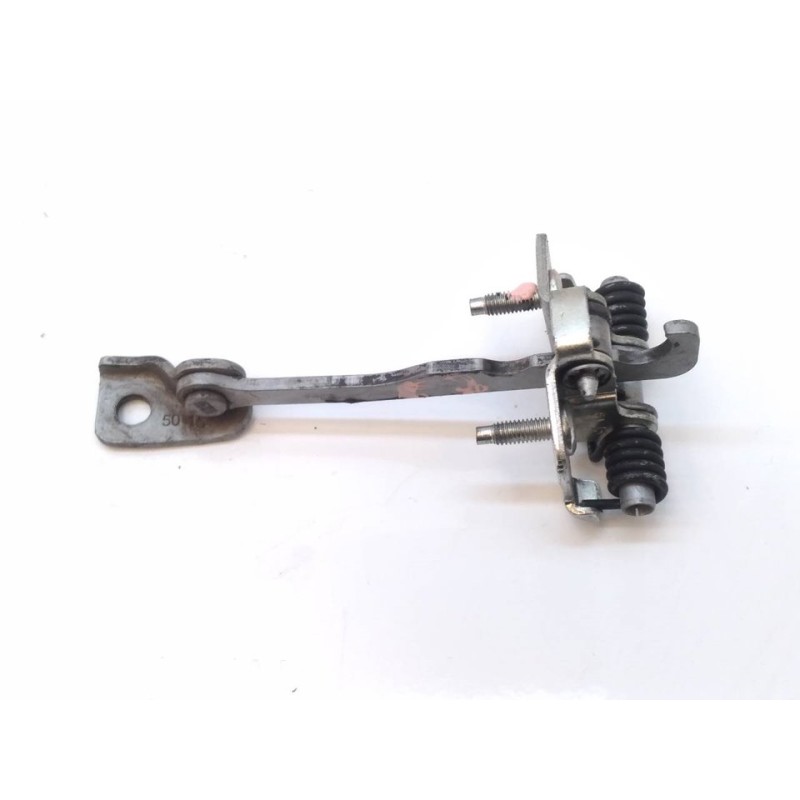 Recambio de retenedor puerta delantera izquierda para dacia sandero laureate referencia OEM IAM 02559R  