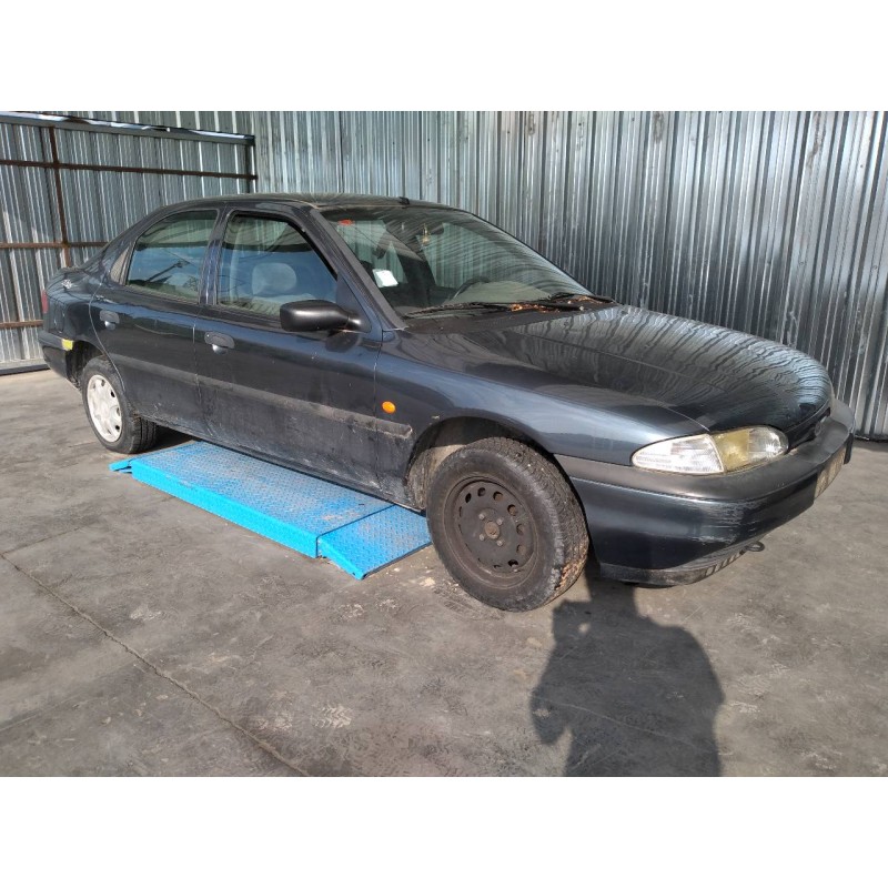 ford mondeo berlina/familiar (fd) del año 1994