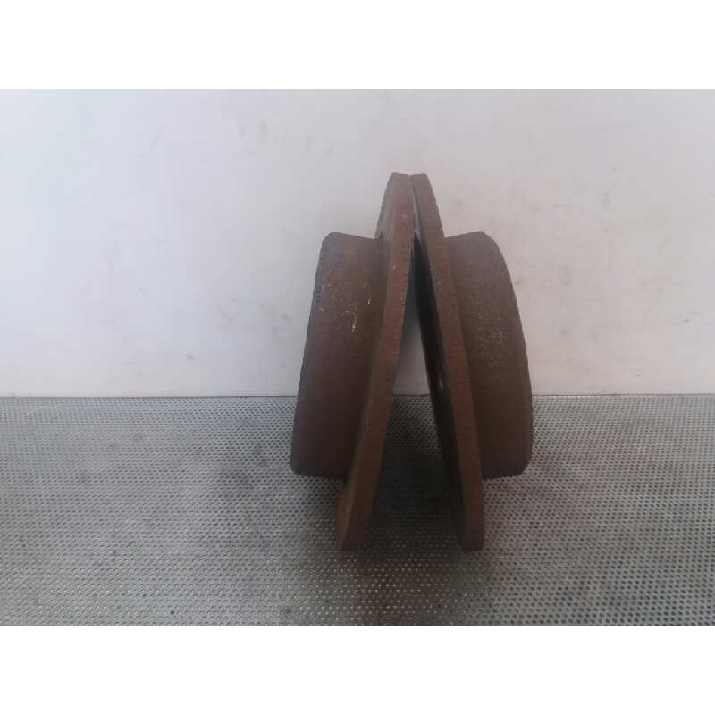 Recambio de disco de freno trasero para chrysler voyager (rg) 2.5 crd se referencia OEM IAM - Negro 2