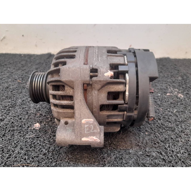 Recambio de alternador para mg serie 45 (rt) comfort (4-ptas.) referencia OEM IAM 0124225011  BOSCH