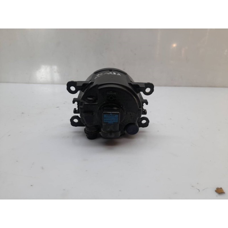 Recambio de faro antiniebla derecho para dacia sandero laureate referencia OEM IAM 8200074008 - Blanco 2