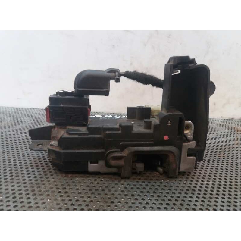 Recambio de cerradura puerta delantera izquierda para opel astra gtc cosmo referencia OEM IAM 4