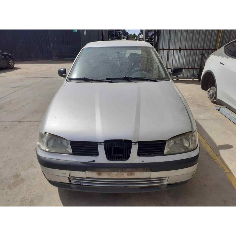 seat ibiza (6k1) del año 2000