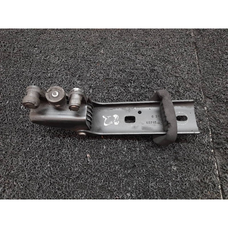 Recambio de soporte / guia puerta corredera para renault trafic caja cerrada (ab 4.01) l1h1 caja cerrada, corto referencia OEM I - Blanco 4