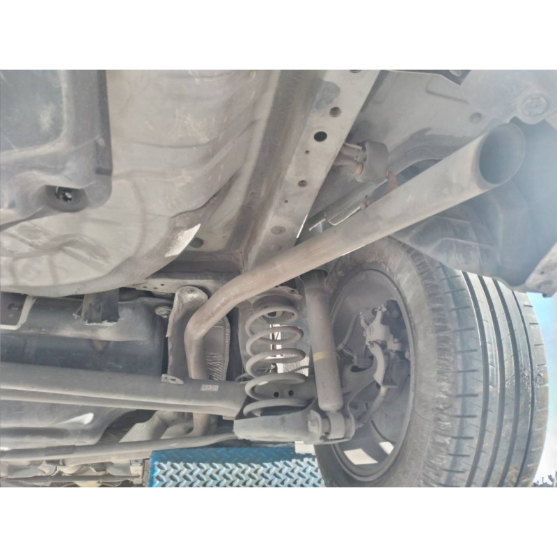 Recambio de tubo escape trasero para toyota auris active referencia OEM IAM - Blanco 3