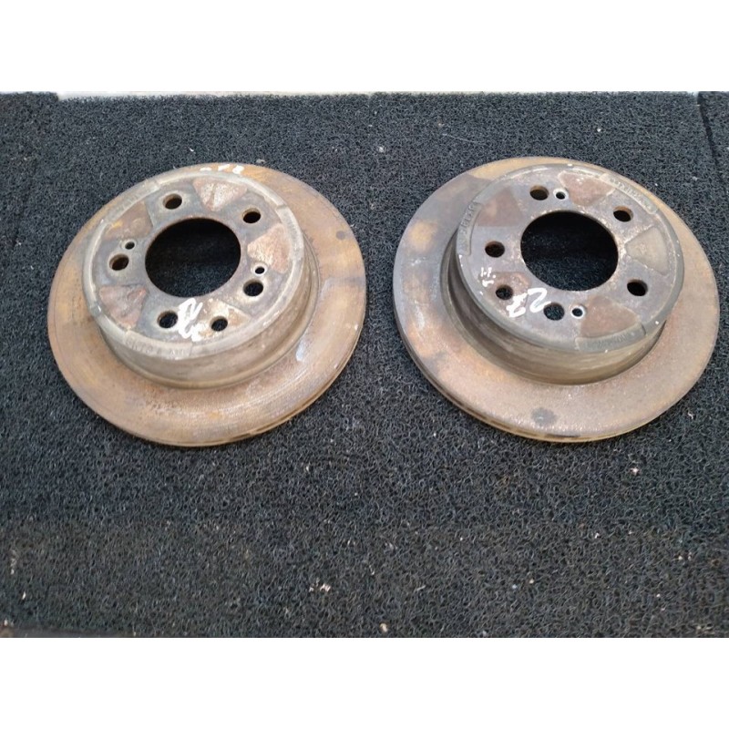 Recambio de disco de freno trasero para ssangyong rexton 270 xvt limited referencia OEM IAM 6K19  