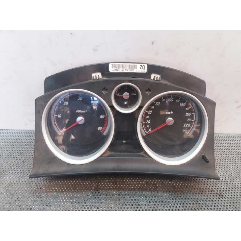 Recambio de cuadro instrumentos para opel astra gtc cosmo referencia OEM IAM 13225977  