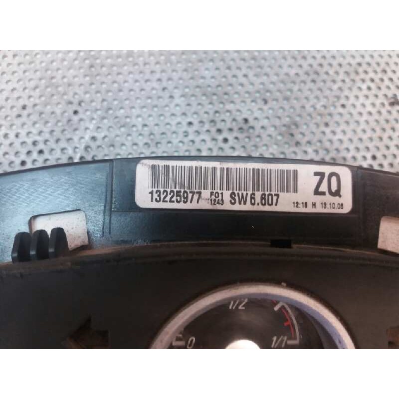 Recambio de cuadro instrumentos para opel astra gtc cosmo referencia OEM IAM 13225977 4