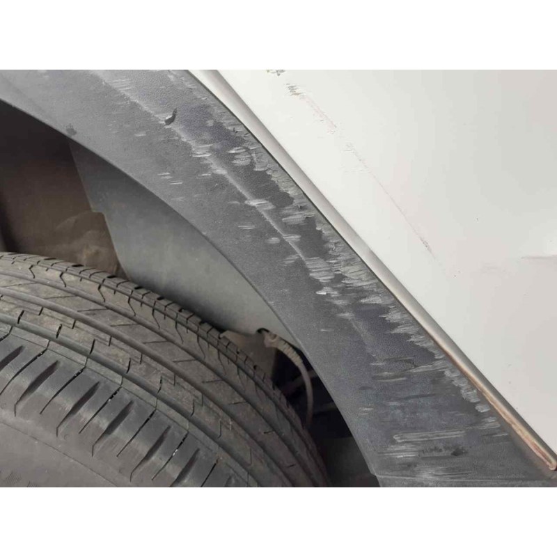 Recambio de aletin trasero derecho para seat arona xcellence edition referencia OEM IAM - Blanco 2
