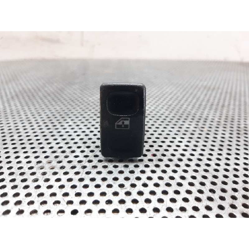 Recambio de mando elevalunas delantero izquierdo para volkswagen polo berlina (6n1) air referencia OEM IAM   