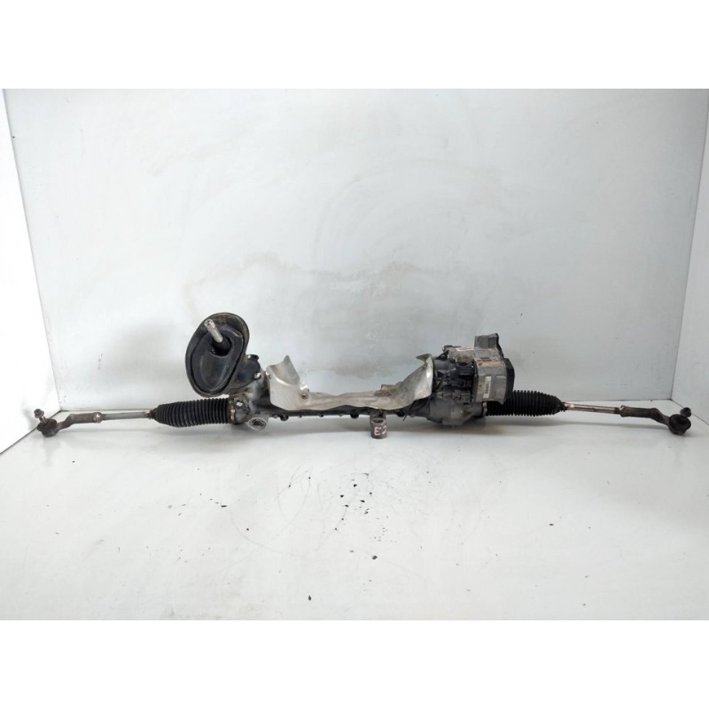 Recambio de cremallera direccion para ford c-max titanium referencia OEM IAM AV613D070RT A0040345P 