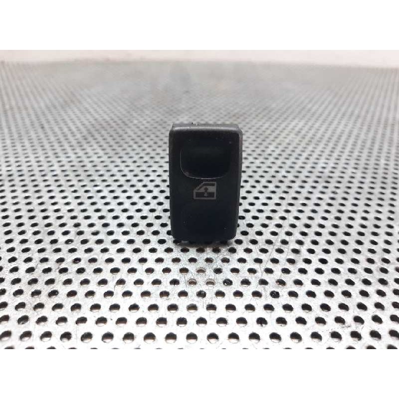 Recambio de mando elevalunas delantero derecho para volkswagen polo berlina (6n1) air referencia OEM IAM   