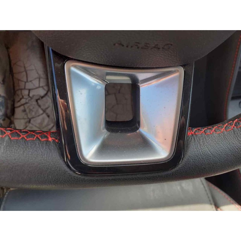 Recambio de volante para mg zs luxury referencia OEM IAM - Blanco 4