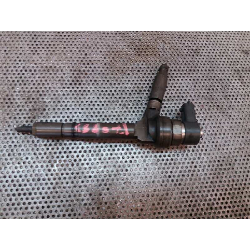 Recambio de inyector para opel astra gtc cosmo referencia OEM IAM 0445110175  