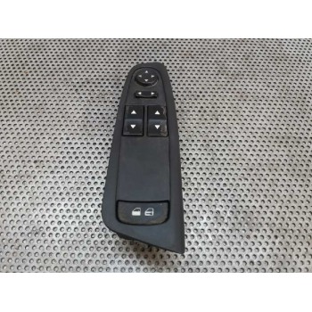 MANDO ELEVALUNAS DELANTERO IZQUIERDO B576 