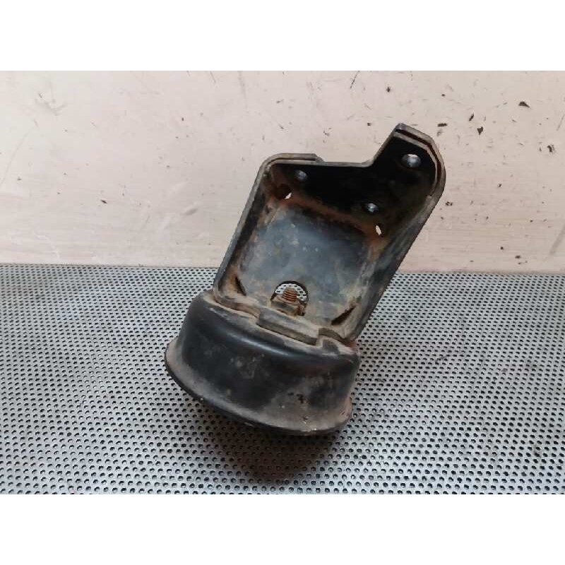 Recambio de soporte motor izquierdo para ford transit, caja cerrada 86/92 ft 130 referencia OEM IAM 86VB6061CA - Blanco