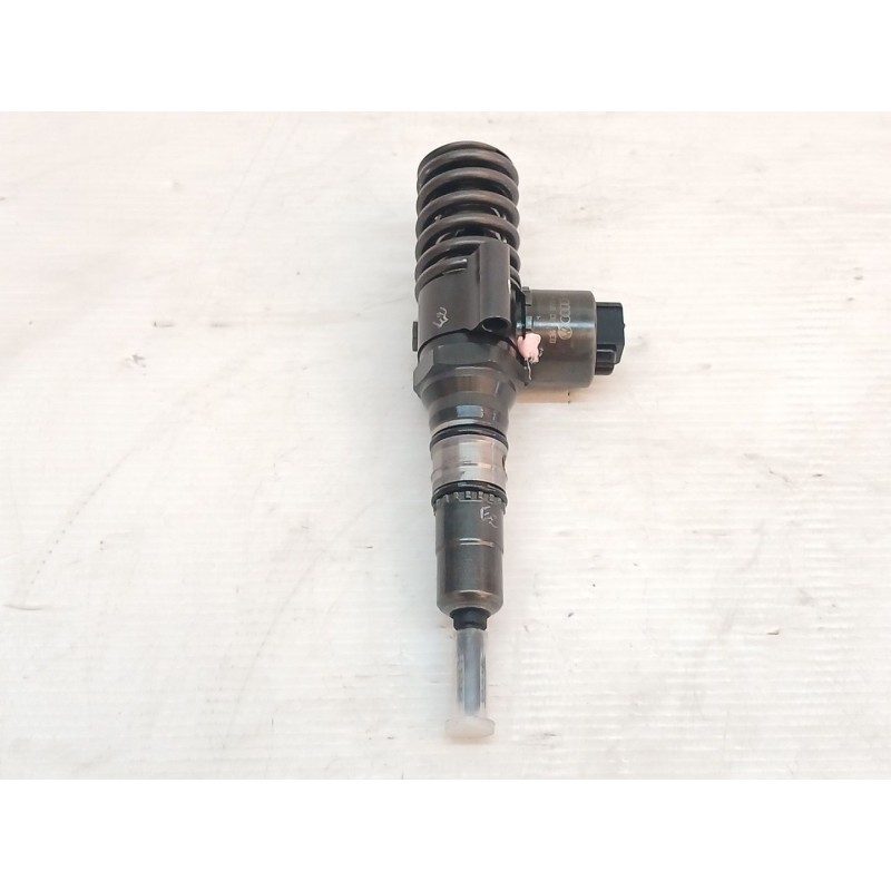 Recambio de inyector para chrysler sebring (js) 2.0 crd referencia OEM IAM 03G130073G  