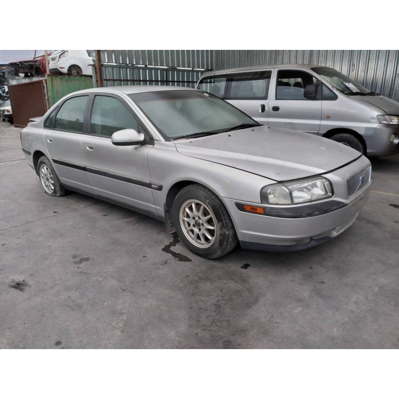 volvo s80 berlina del año 2000