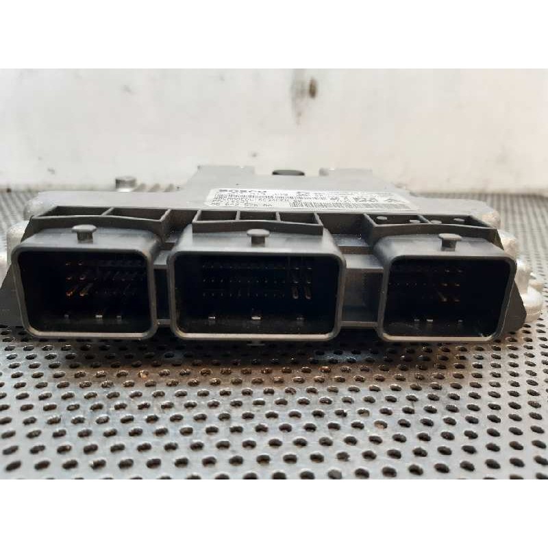 Recambio de centralita motor uce para peugeot 407 sw sr sport referencia OEM IAM 0281013332 9664257580 BOSCH - Gris 2