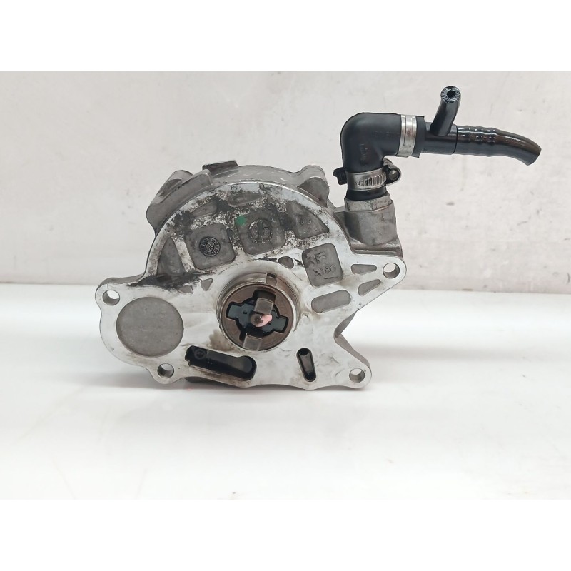Recambio de depresor freno / bomba vacio para audi a4 ber. (b8) básico referencia OEM IAM 03L145100 - Negro 3