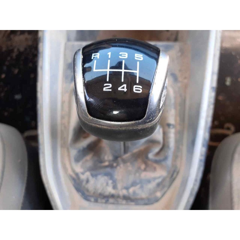 Recambio de pomo palanca cambio para audi a1 sportback (gba) 30 tfsi adrenalin referencia OEM IAM   