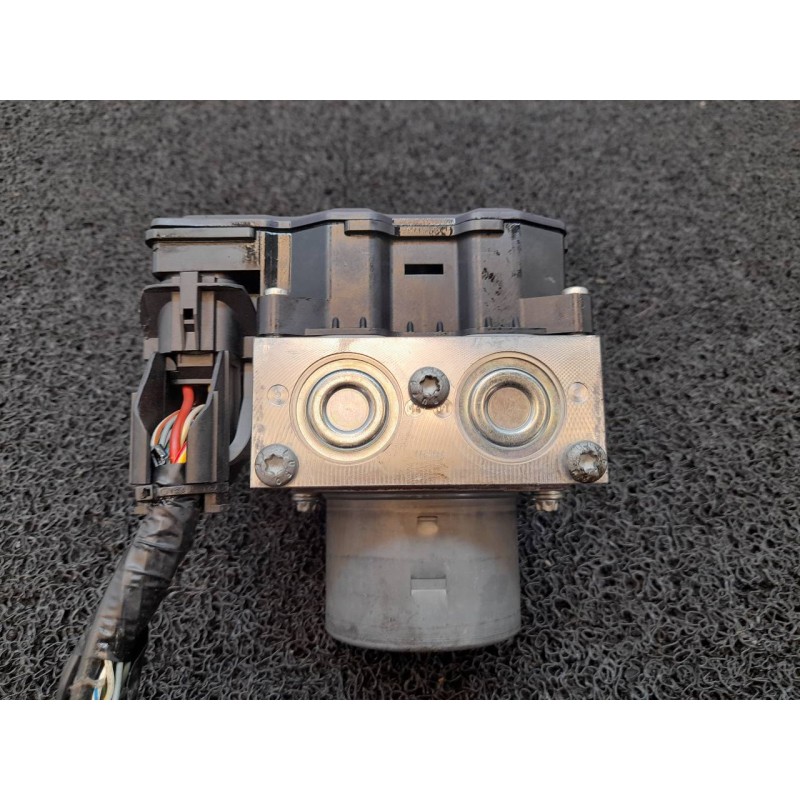 Recambio de abs para ford mondeo ber. (ca2) trend (09.2010) referencia OEM IAM BG912C405FB 16565810 54085652D 5