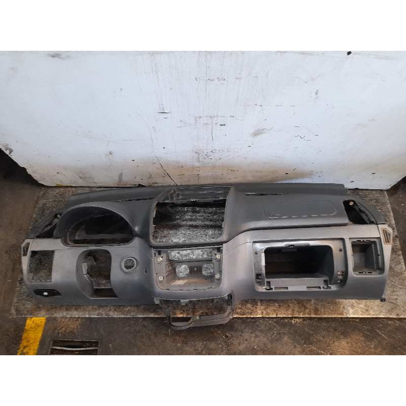Recambio de salpicadero para mercedes-benz vito (w639) basic, combi 109 cdi compacto (639.601) referencia OEM IAM   