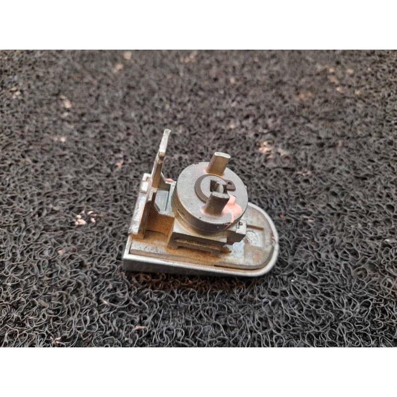 Recambio de bombin puerta delantera izquierda para ford focus turnier (cb4) trend referencia OEM IAM 3