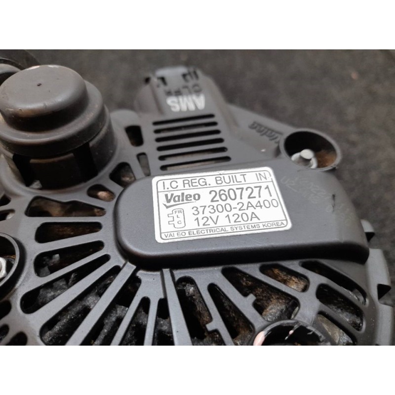 Recambio de alternador para hyundai i20 classic referencia OEM IAM 2607271 373002A400 - Negro 5