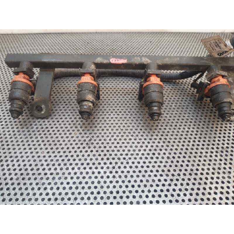 Recambio de rampa inyectora para daewoo kalos 1.2 cat referencia OEM IAM - Blanco 3