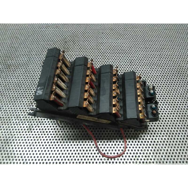 Recambio de caja reles / fusibles para mercedes-benz clase e (w124) berlina 3.0 diesel referencia OEM IAM 1245402933  