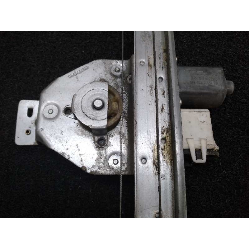 Recambio de elevalunas trasero izquierdo para citroën c4 berlina exclusive referencia OEM IAM 1137328165  BOSCH - Negro 3