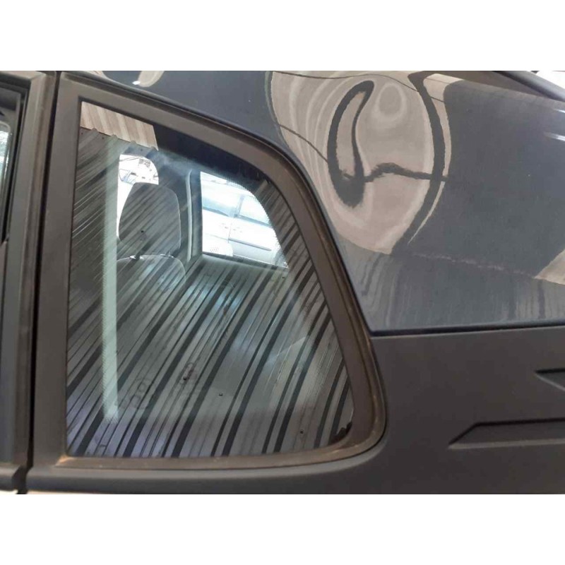 Recambio de luna custodia trasera izquierda para seat arona xcellence edition referencia OEM IAM - Blanco 2