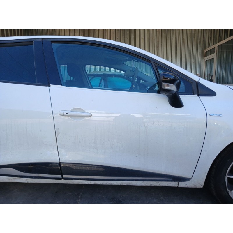 Recambio de puerta delantera derecha para renault clio iv (bh_) 1.5 dci 75 referencia OEM IAM   